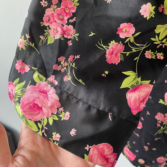 Victoria's Secret Y2K Satin Robe Black Floral Kimono Waist Tie Pink VTG One Size - Picture 9 of 13